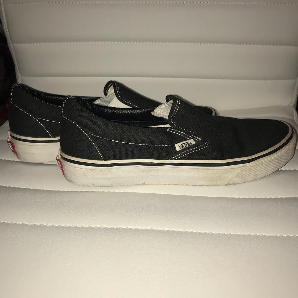 Black Vans